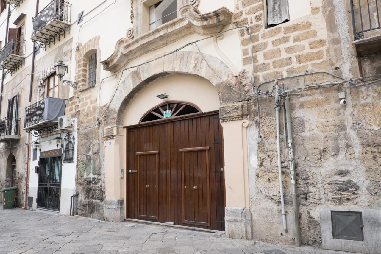 Charming House In The Historic Center Of Palermo Apartment ภายนอก รูปภาพ